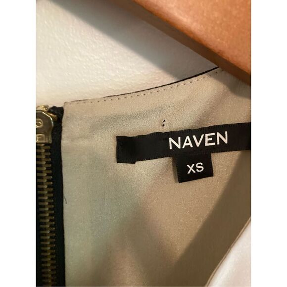 Naven‎ black and white crop top - Picture 3 of 4